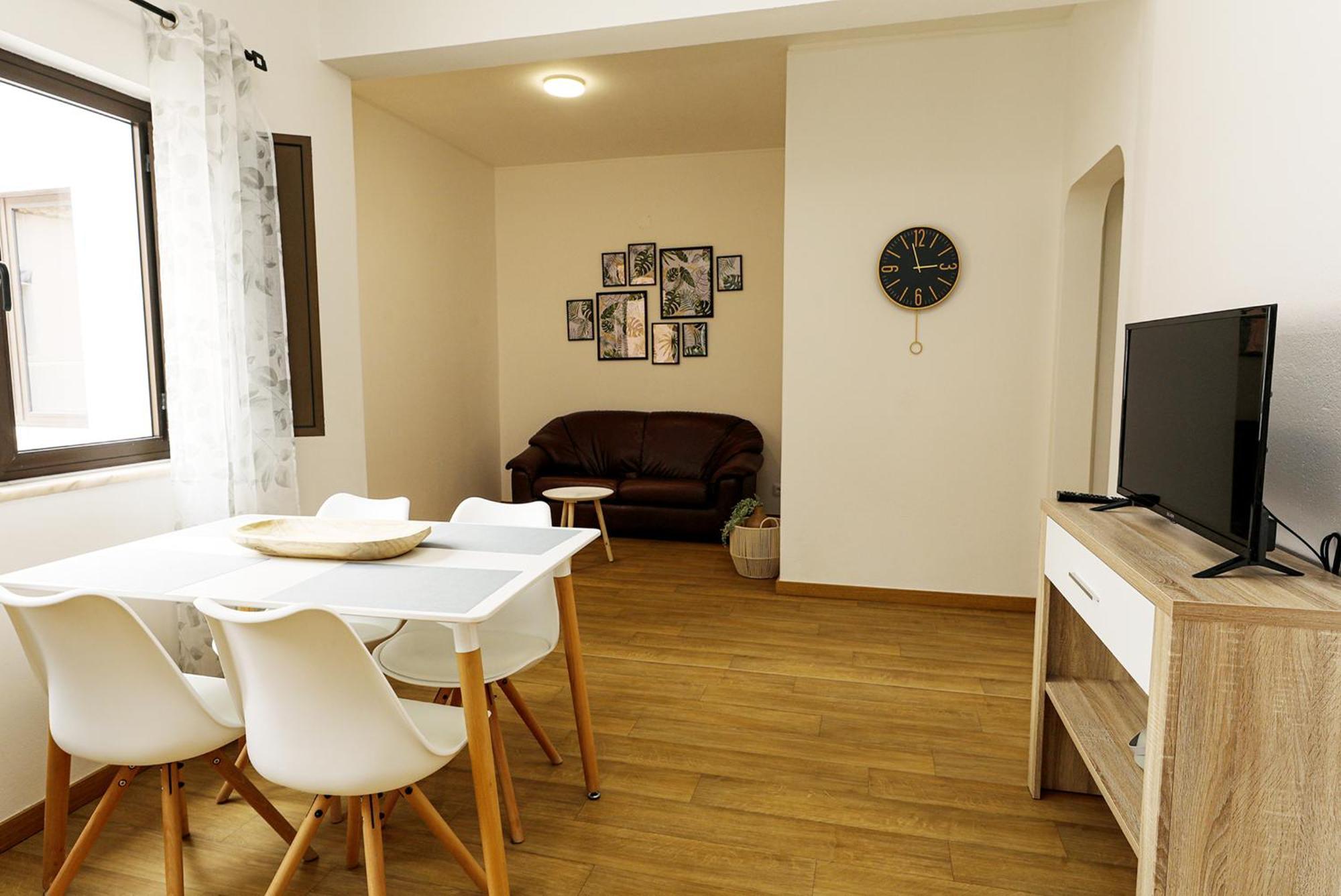 B87 - Windmill 2 Bed Apartment In Odiáxere Eksteriør billede